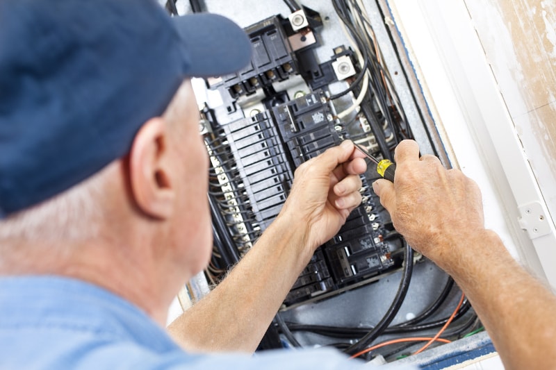 4 Reasons to Avoid DIY Electrical Repairs in Mebane, NC